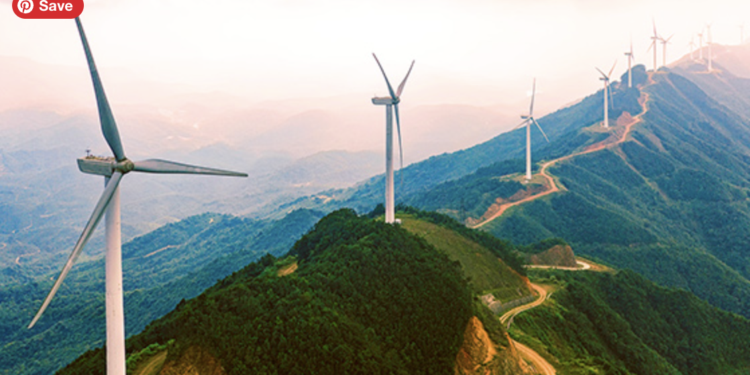 HSBC Delays Net Zero Target to 2050, Citing Economic Challenges